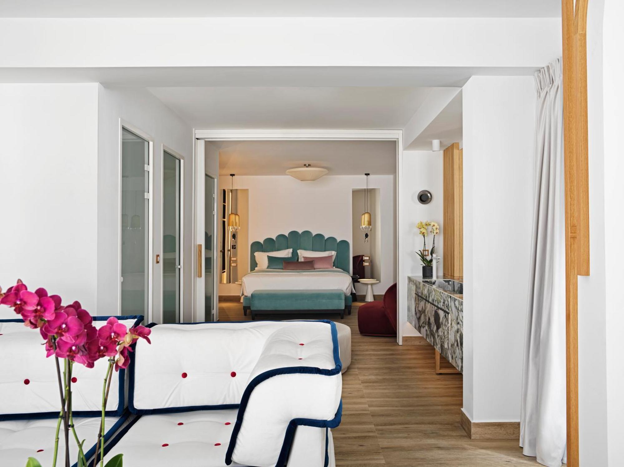 Hotel Cresanto Luxury 5*