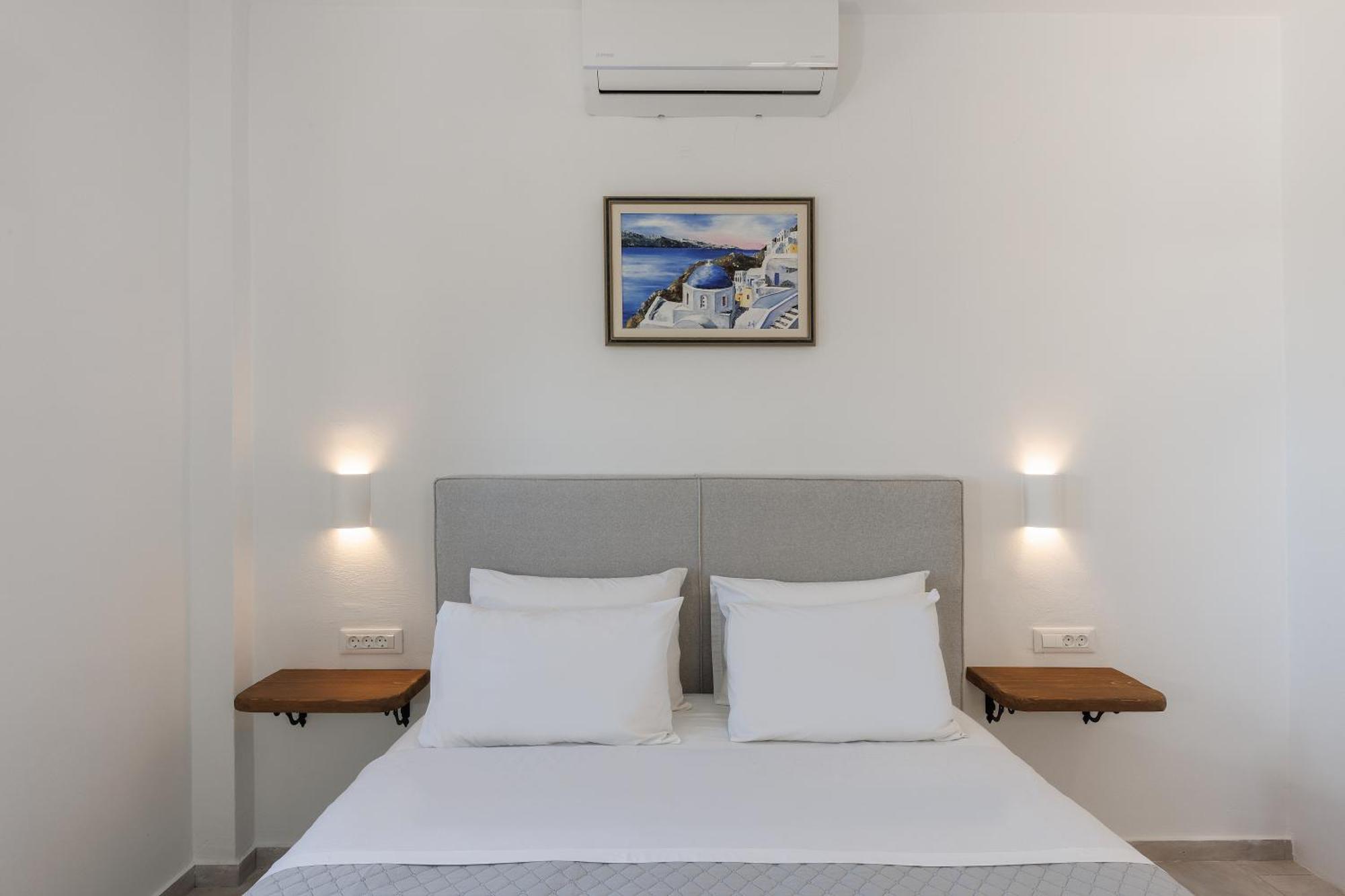 Zatrikion Santorini Pýrgos