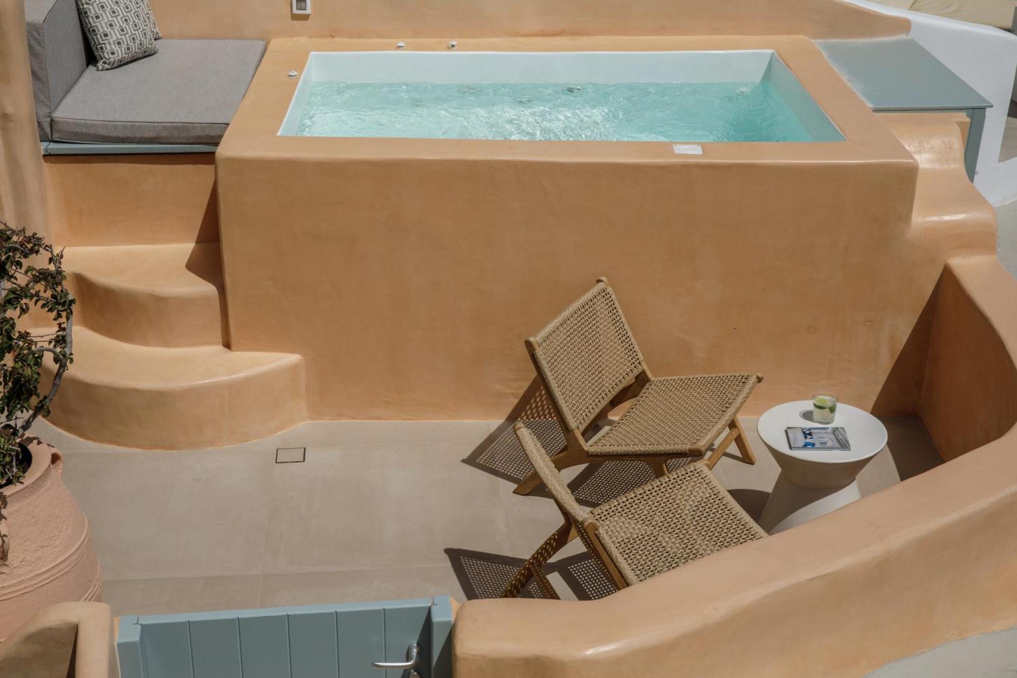 Annouso With Hot Tub By Caldera Pousada