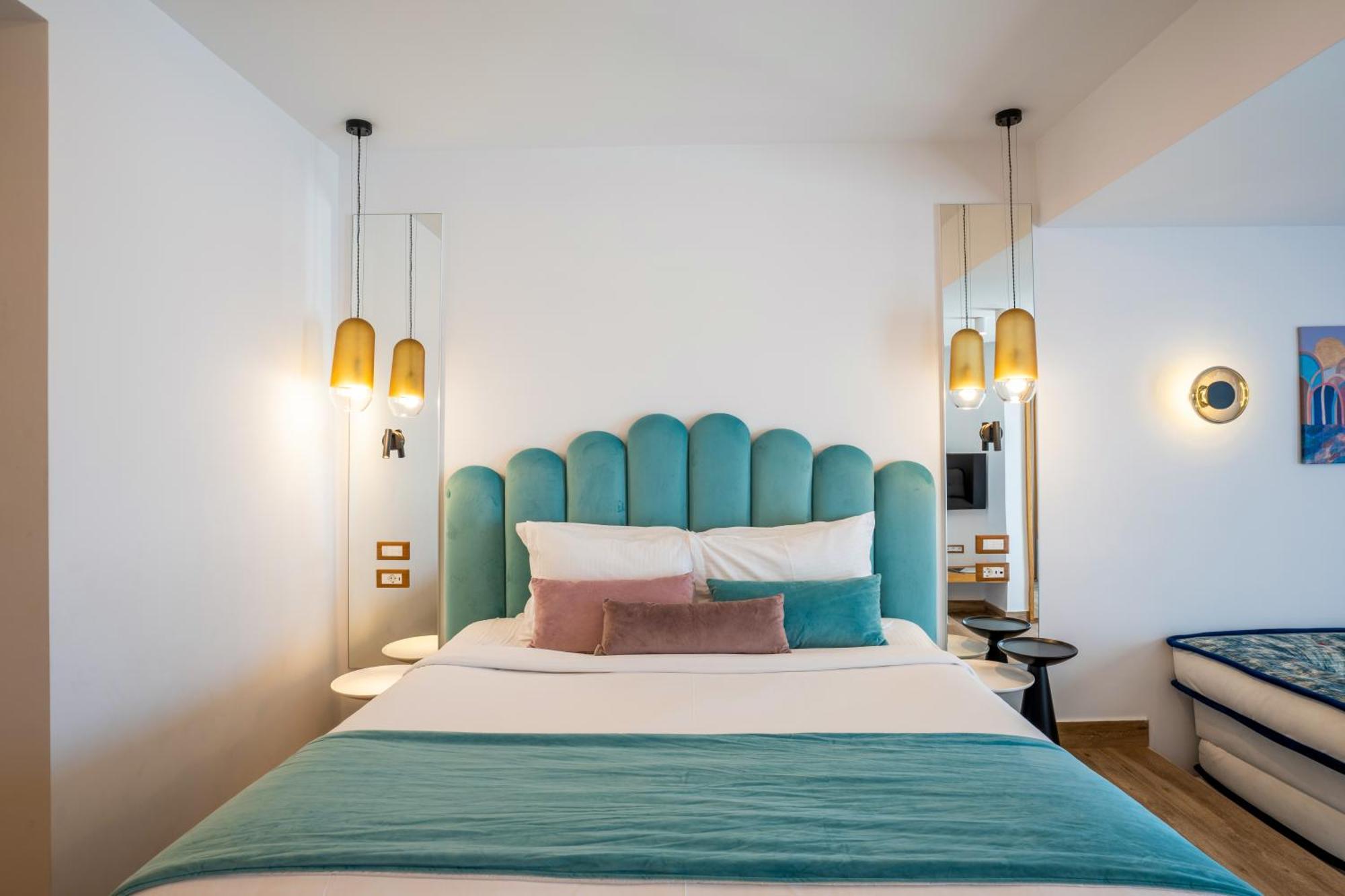 Hotel Cresanto Luxury 5*