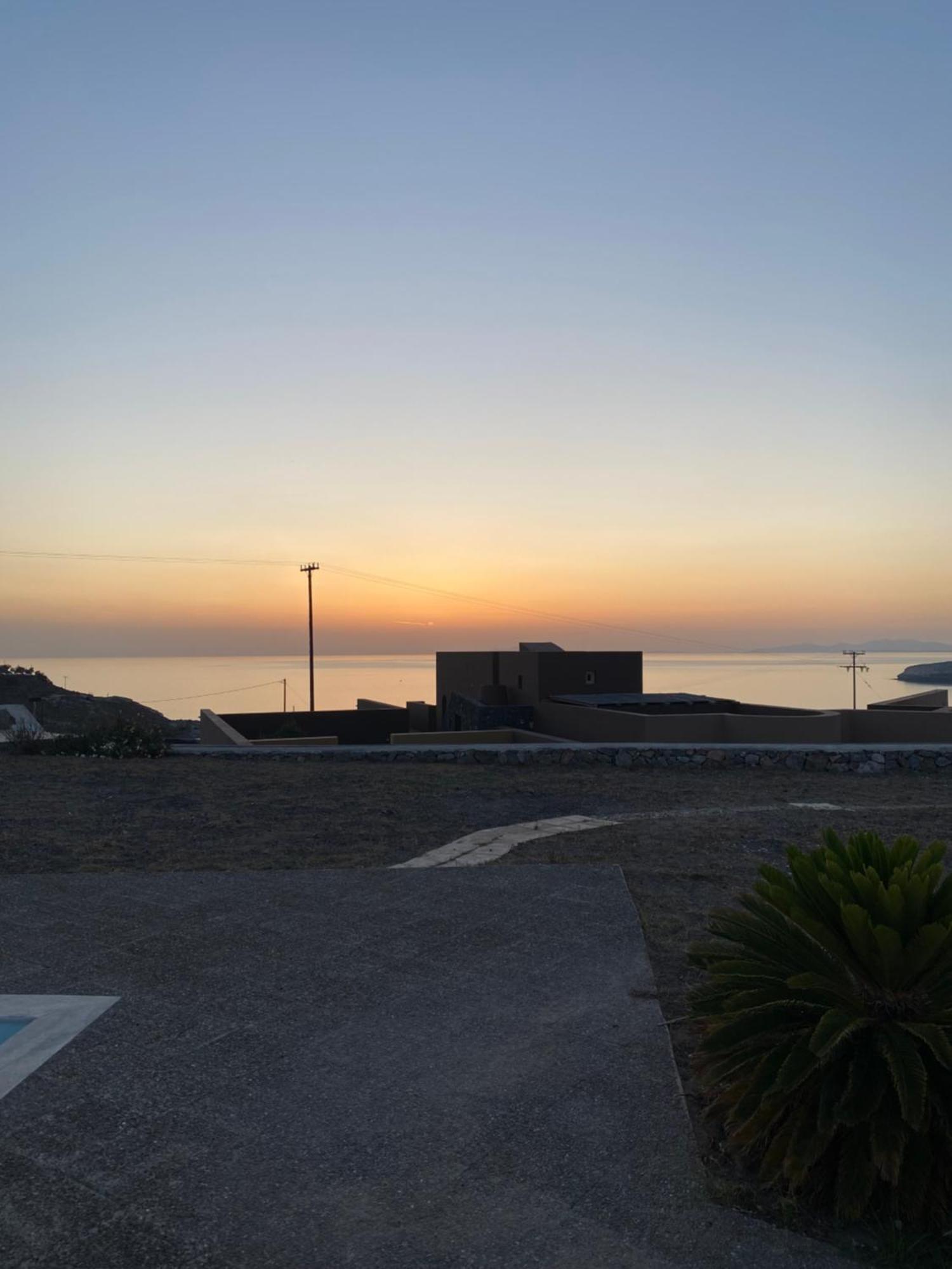 Golden Horizon Villa