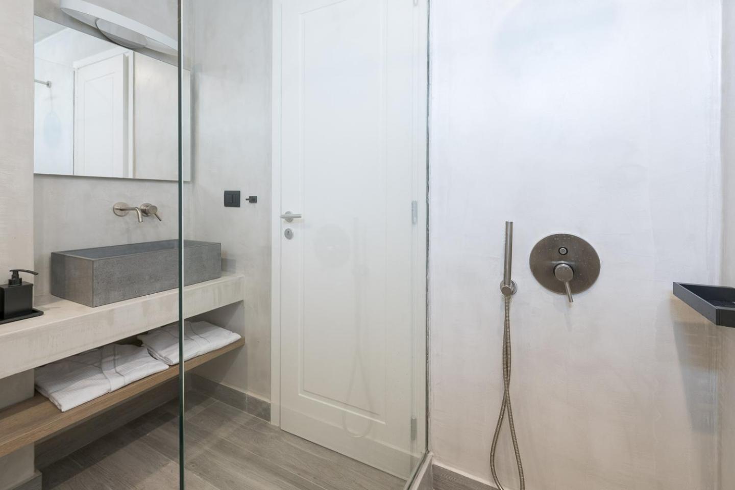 Karat Aparthotel 3*