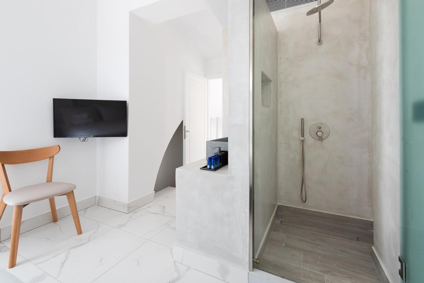 Karat Aparthotel