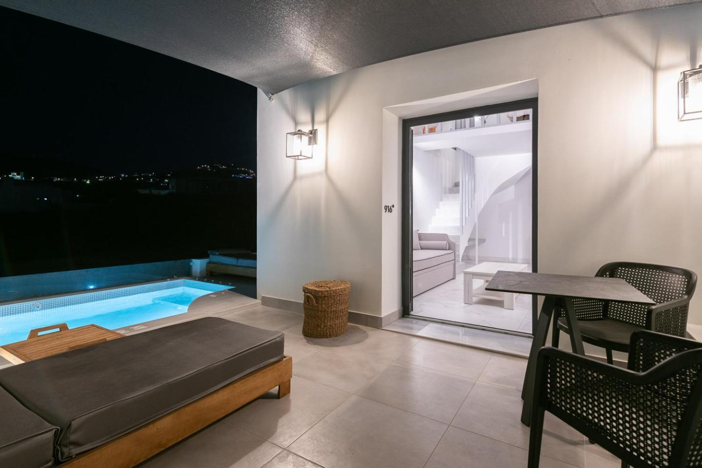 Aparthotel Karat 3*