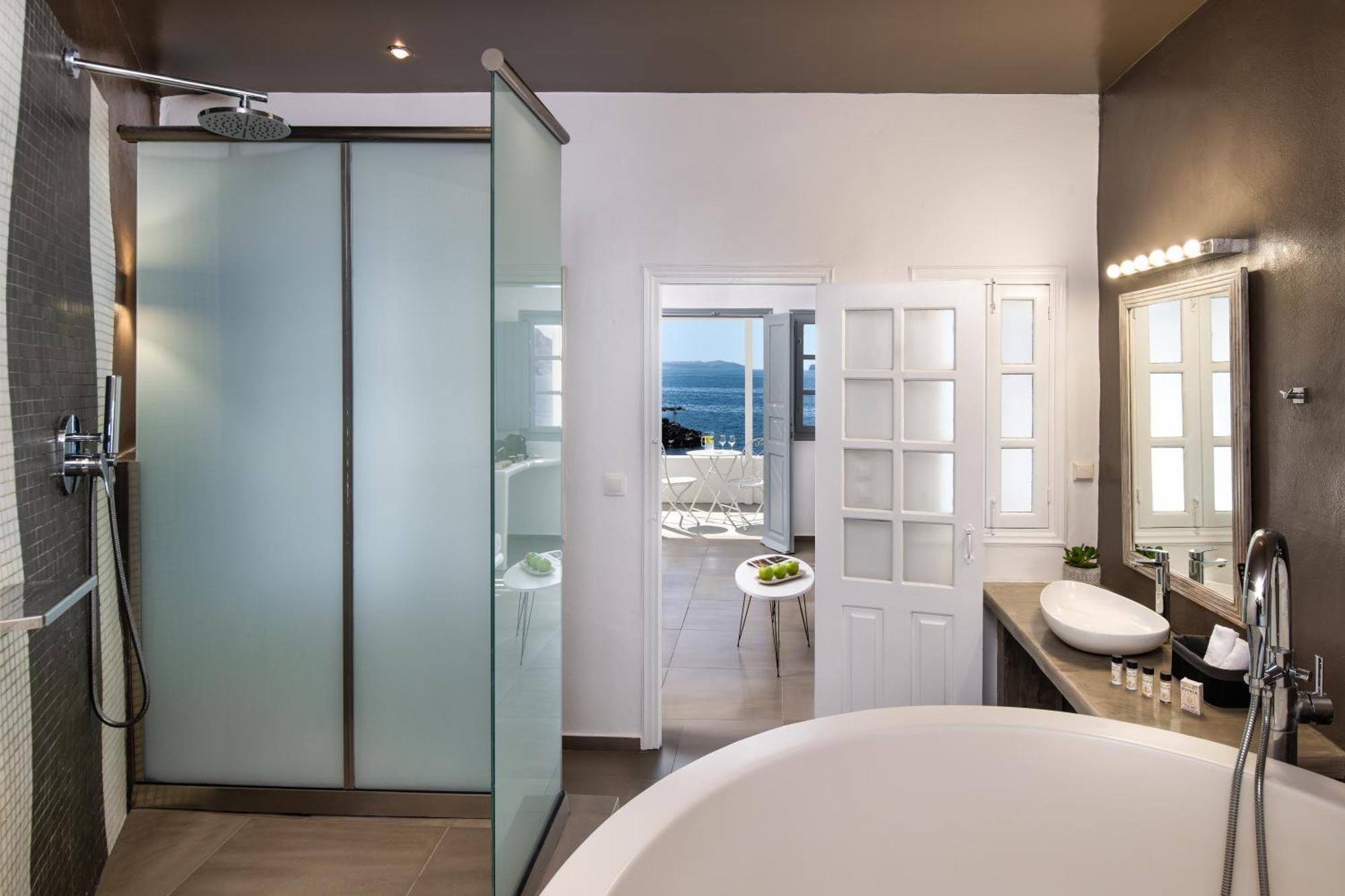 Bed & Breakfast Lava Stone *