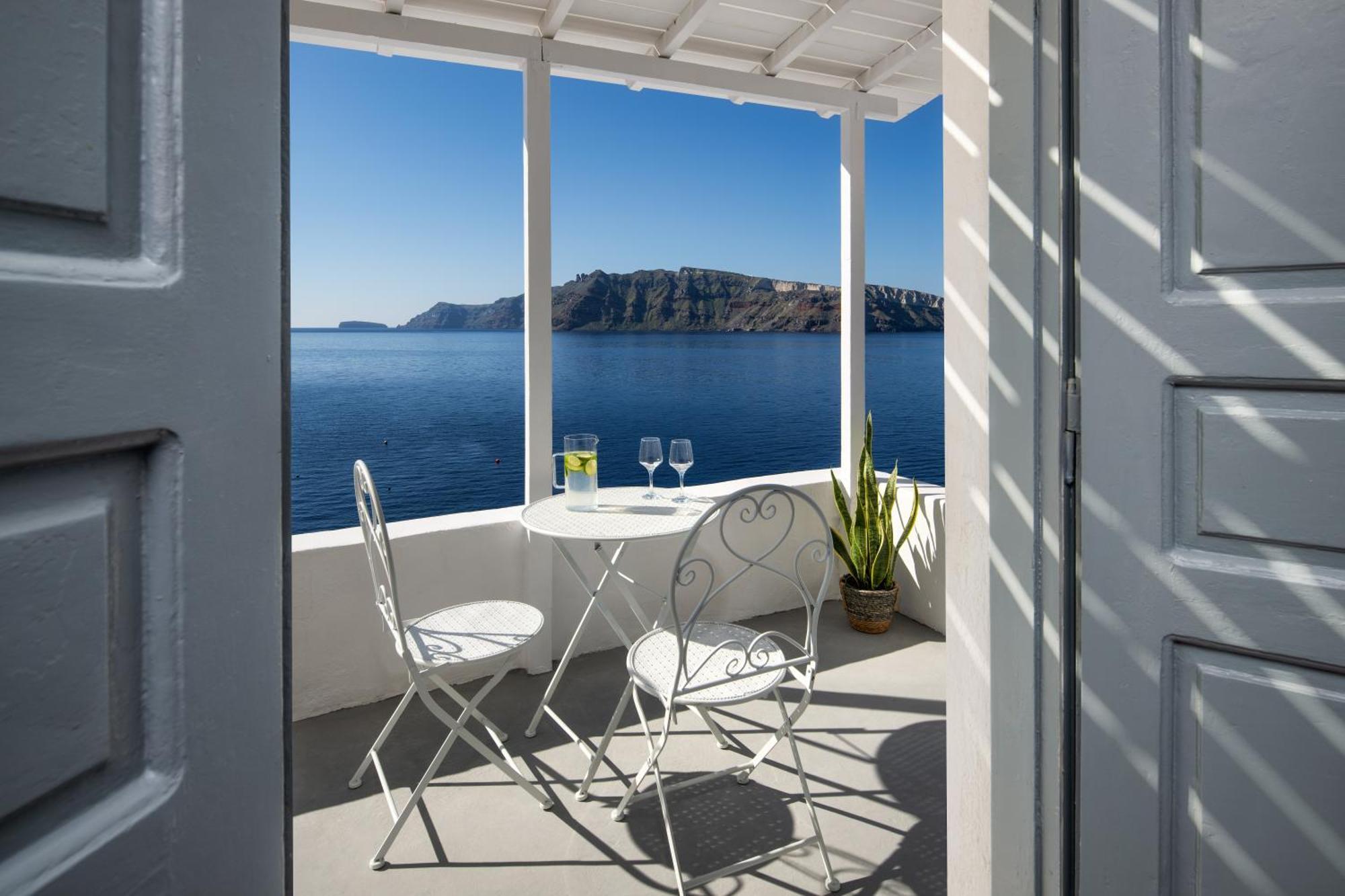 Bed & Breakfast Lava Stone Oia (Santorini)