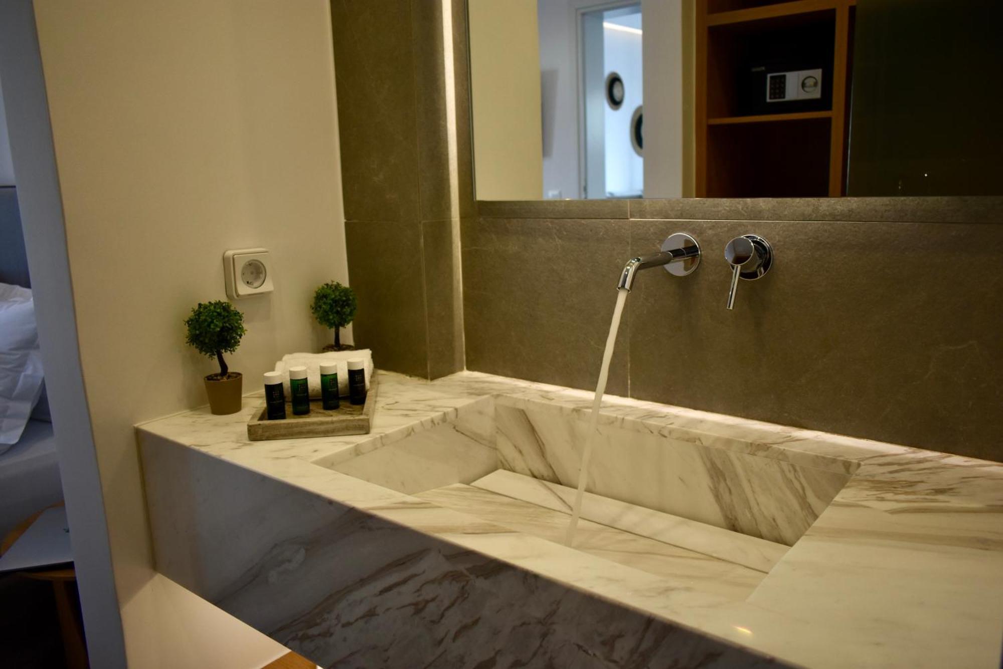 Northia Luxury * Tholos (Santorini)
