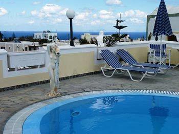 Guest house Atlas Karterados (Santorini)