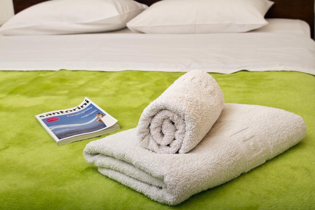 Aparthotel Birds - Including Car 3*