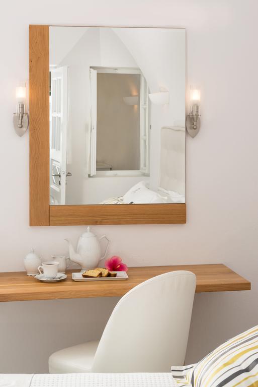 Anteliz Hotel Fira (Santorini)