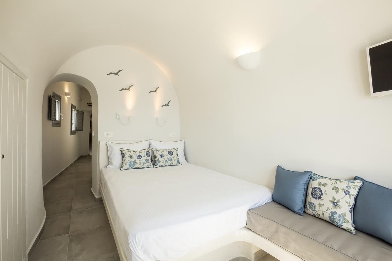 Ethereum Luxury Cave Villa Imerovigli (Santorini)