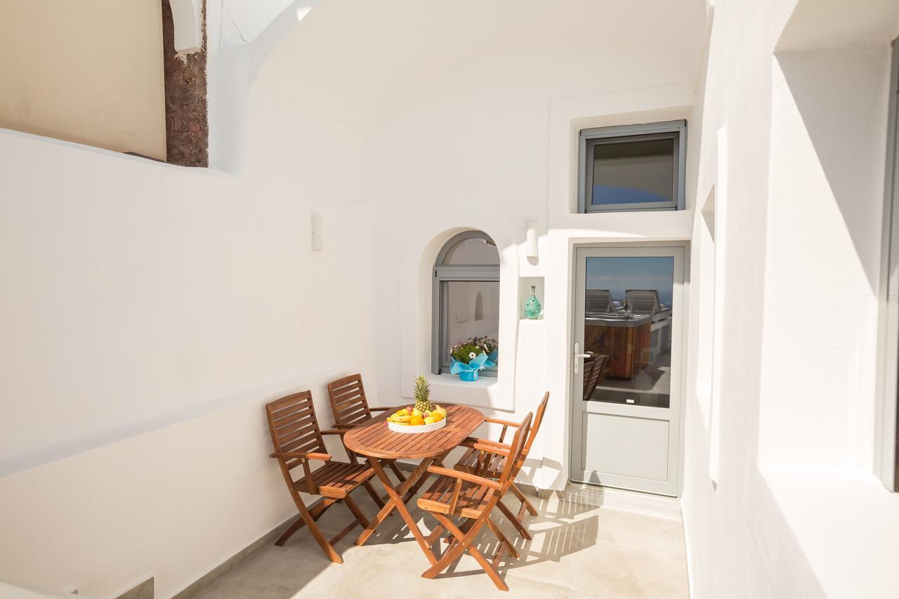 Ethereum Luxury Cave Villa Imerovigli (Santorini)