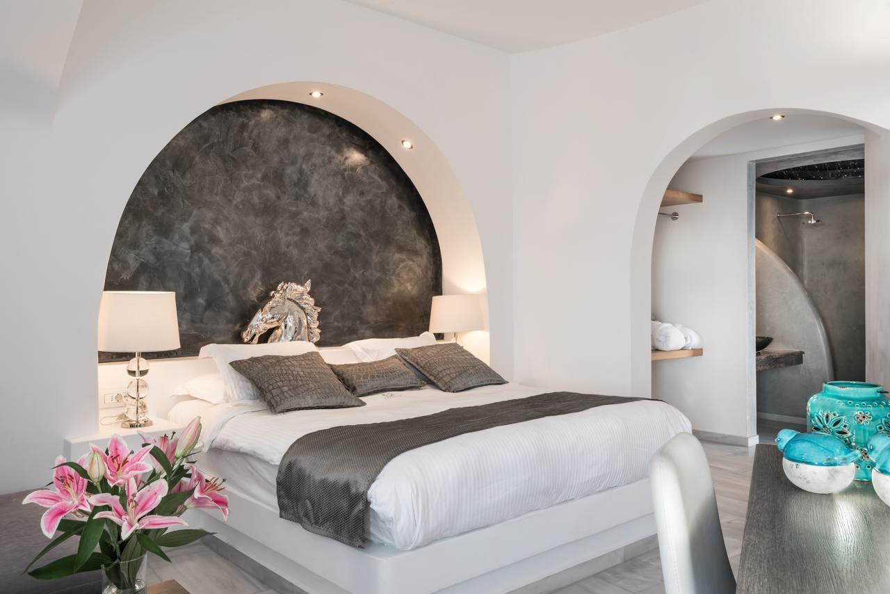 Anteliz Fira (Santorini)