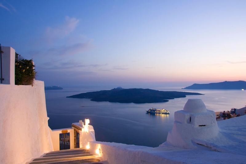 Limestone Hotel Fira (Santorini)