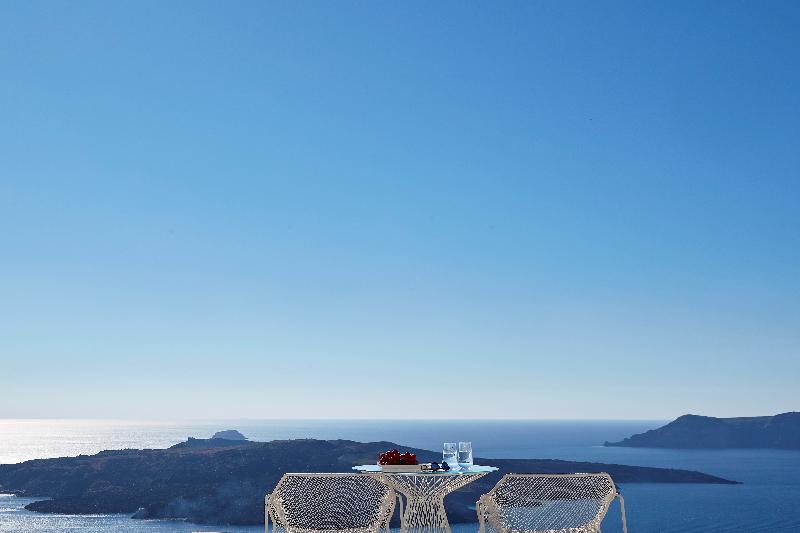 Limestone Fira (Santorini)