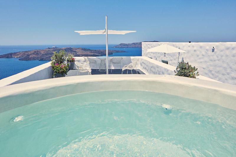 Limestone Hotel 3*