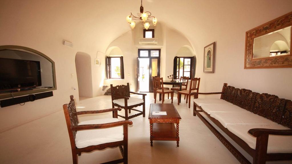 Aparthotel Lava & Lounge Fira (Santorini)