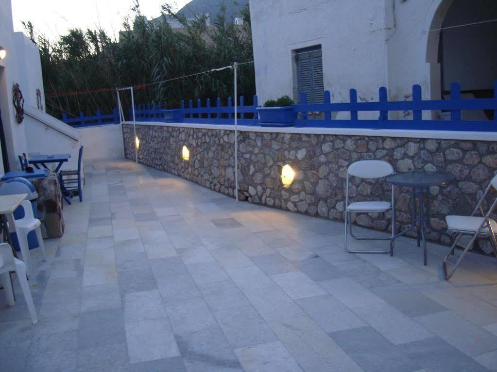 Marousi 2* Perissa (Santorini)