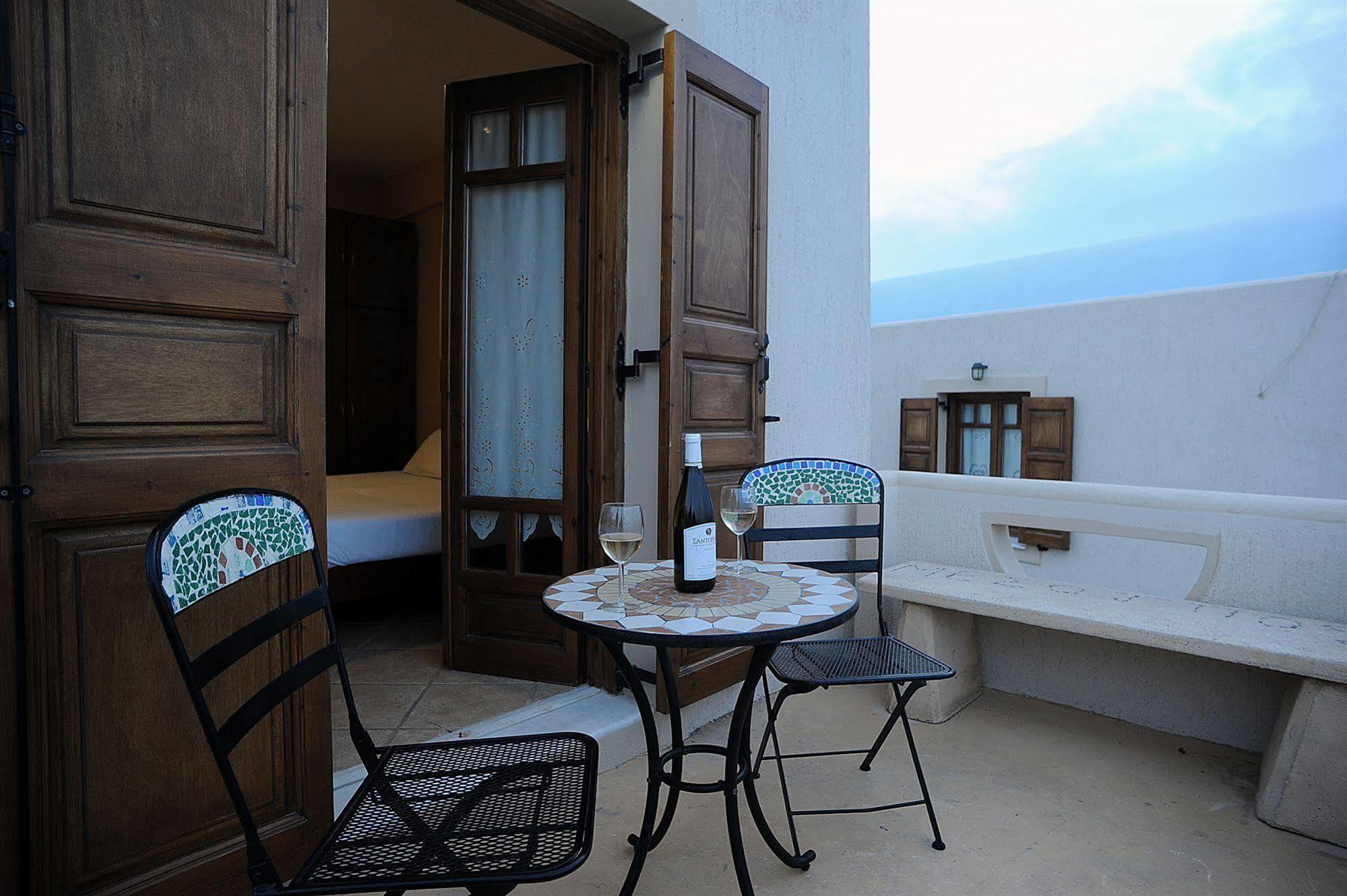 Aparthotel Santorini Mesotopos 3*