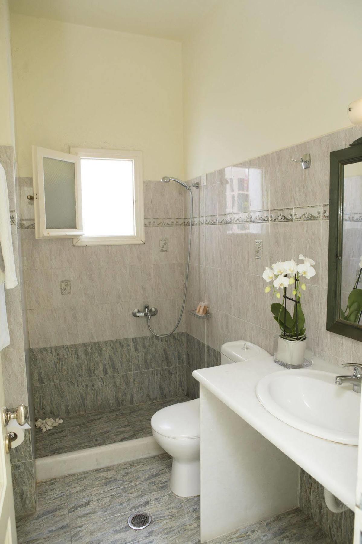 Guest house Meli Meli 3*