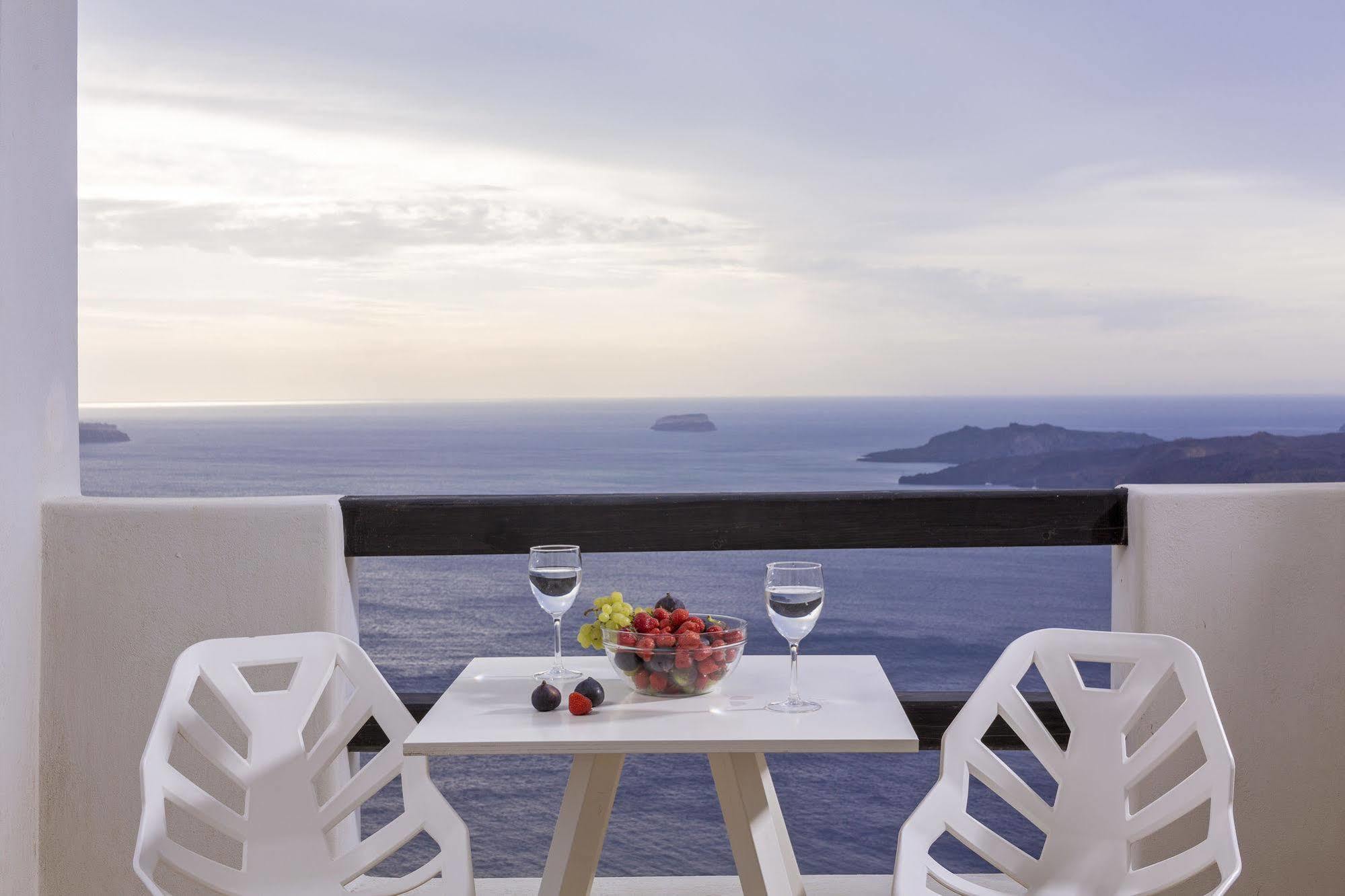 Azzurro Aparthotel