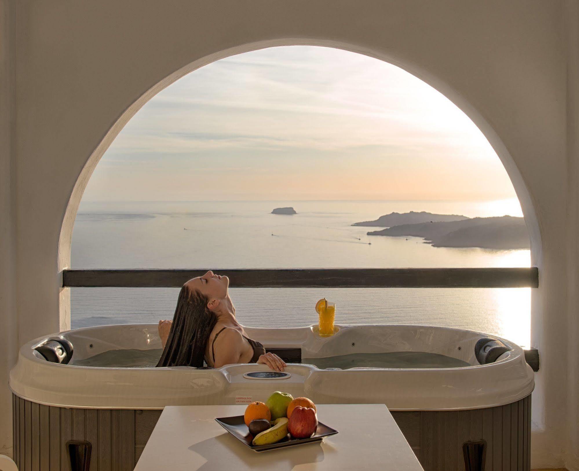 Azzurro Aparthotel Messaria (Santorini)