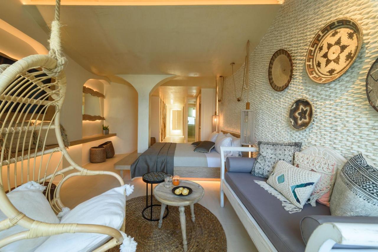 Divelia East Bed & Breakfast 3*