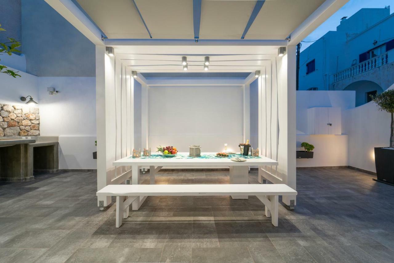 Aurum Kamari (Santorini)