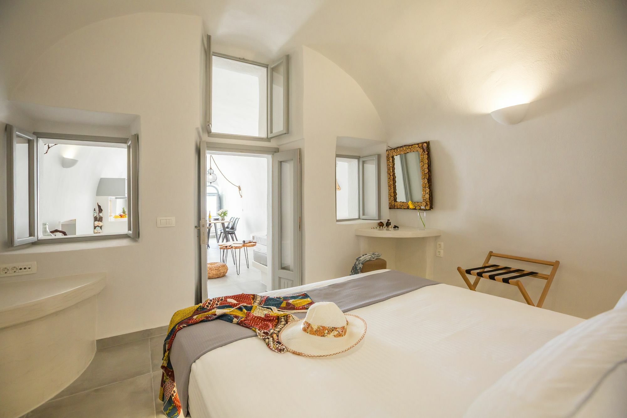 Ethereum Luxury Cave * Imerovigli (Santorini)