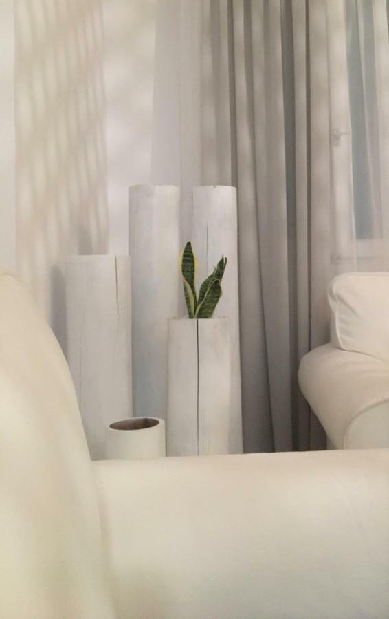 Harmonia House Apartment
