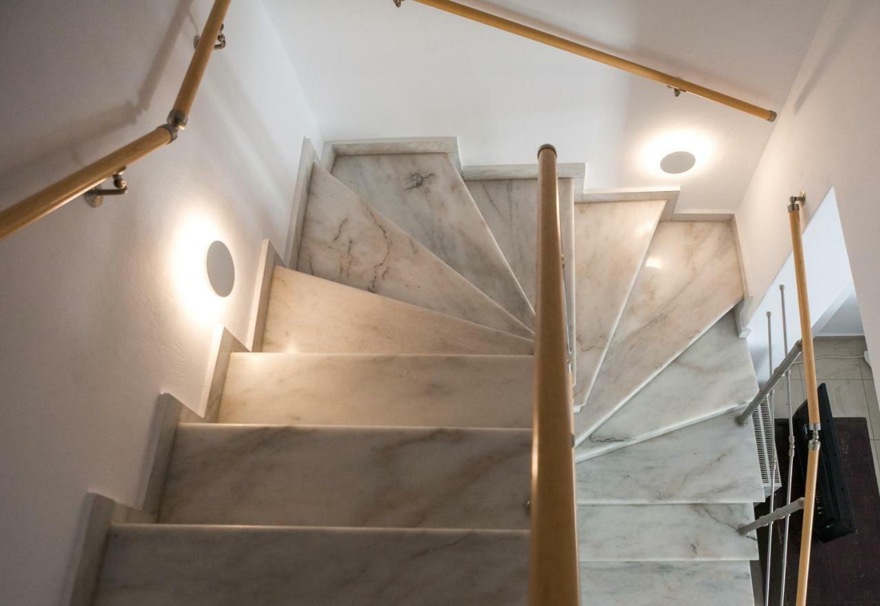 Harmonia House Apartment