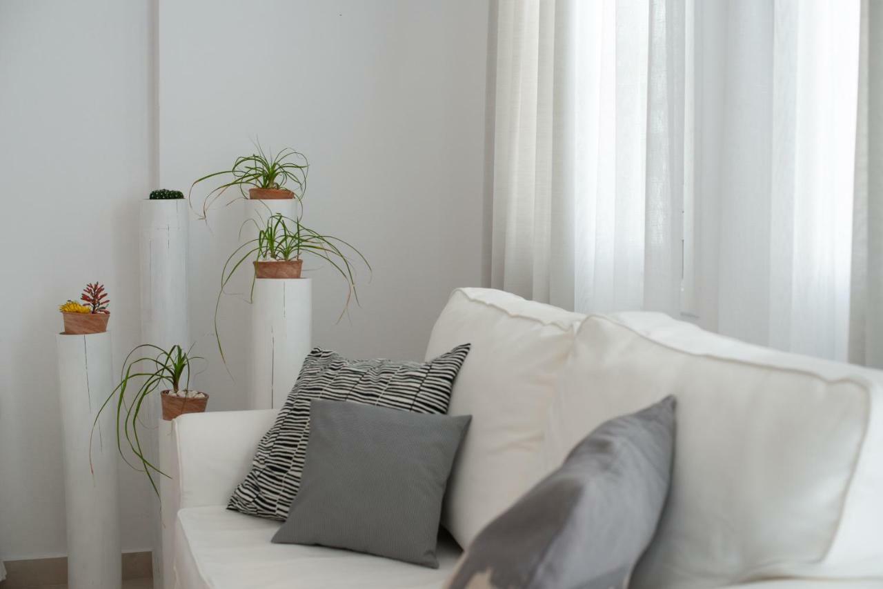 Harmonia House Apartment