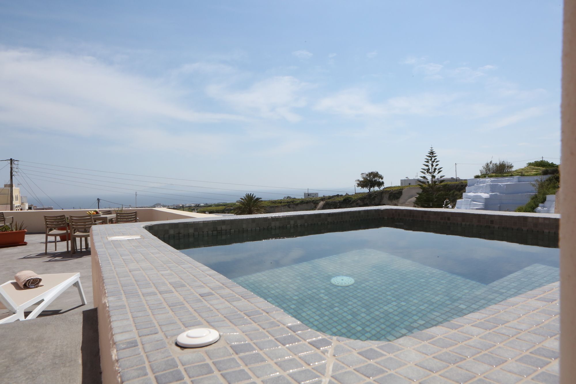 Nomikos Mansion