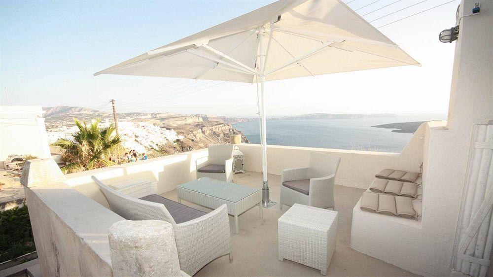 Lava & Lounge Aparthotel Fira (Santorini)