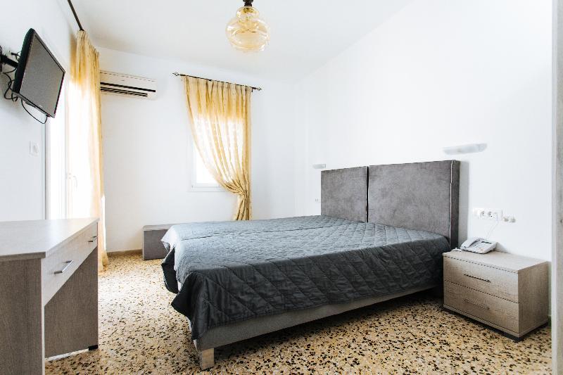 Nikos Aparthotel Oia (Santorini)
