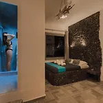 Aktis Suites