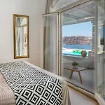 Ode Villa