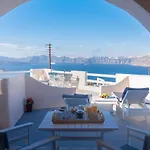 Akrotiri Apartments