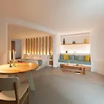 Neptune Luxury Suites