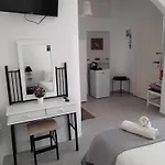 Zolfo Antico Beach Apartment Perissa