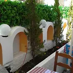 Villa Kamari Star