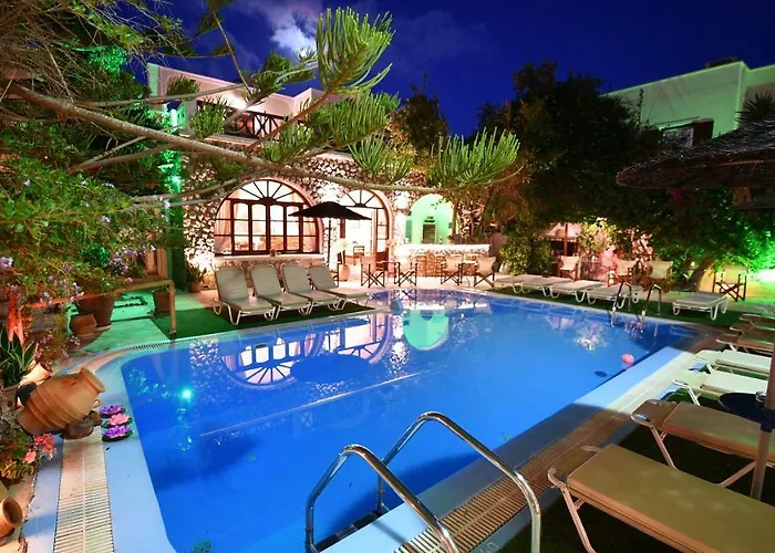 Philoxenia Hotel & Studios