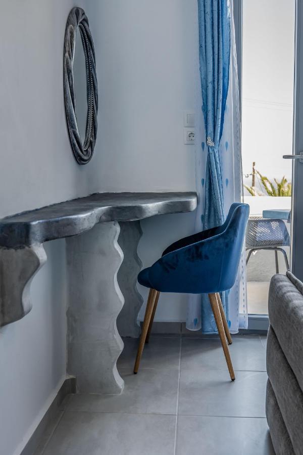 N Renieris Apartment