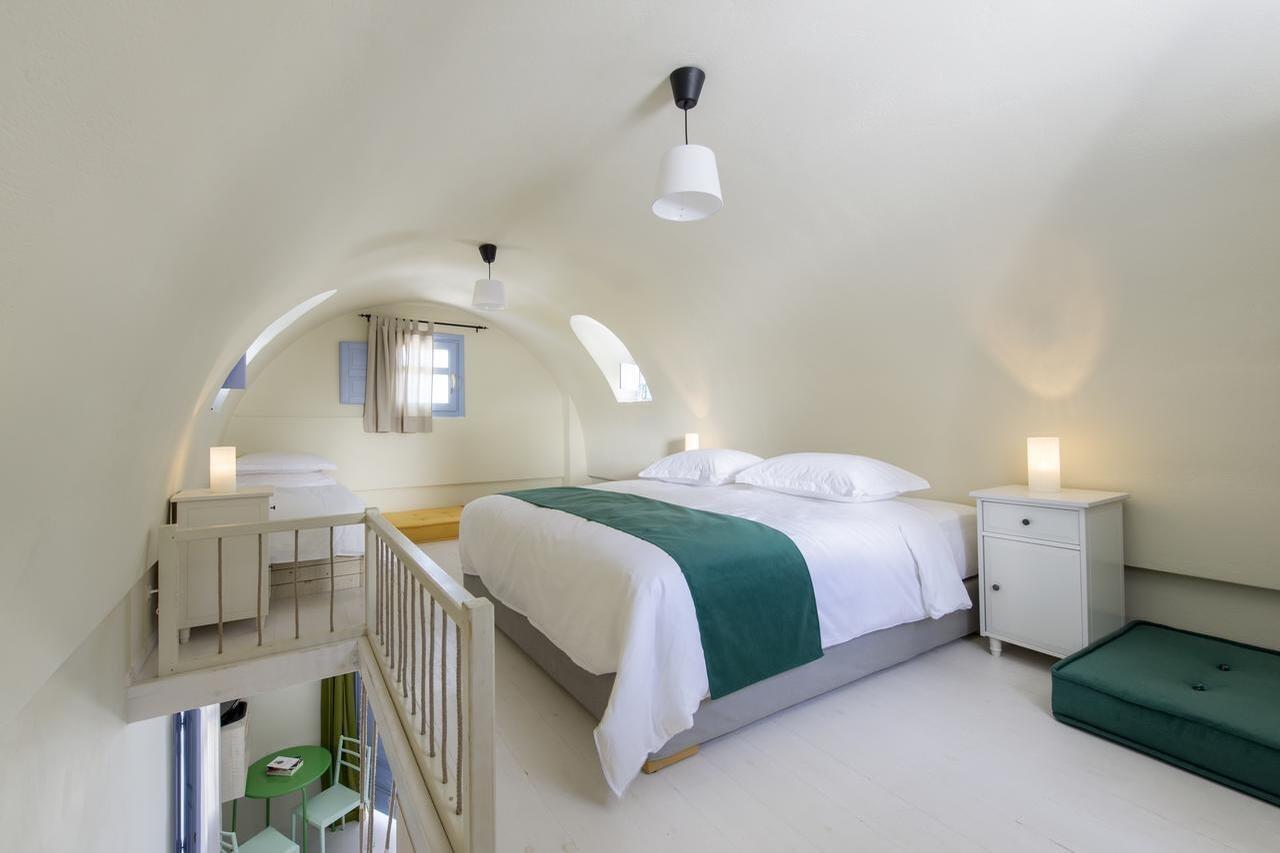Apartment Earino And Akrotiri (Santorini)