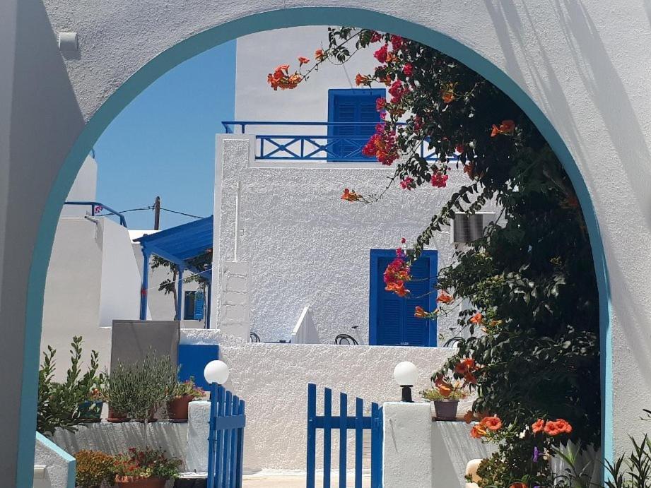 Anna Maria Santorini Hotel