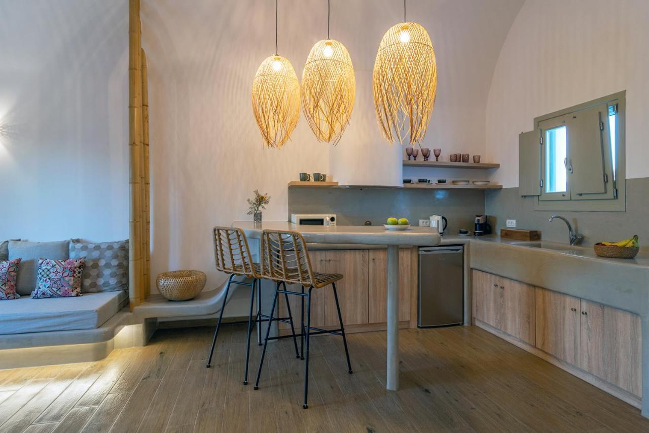 Dolce Apartment Kamari (Santorini)