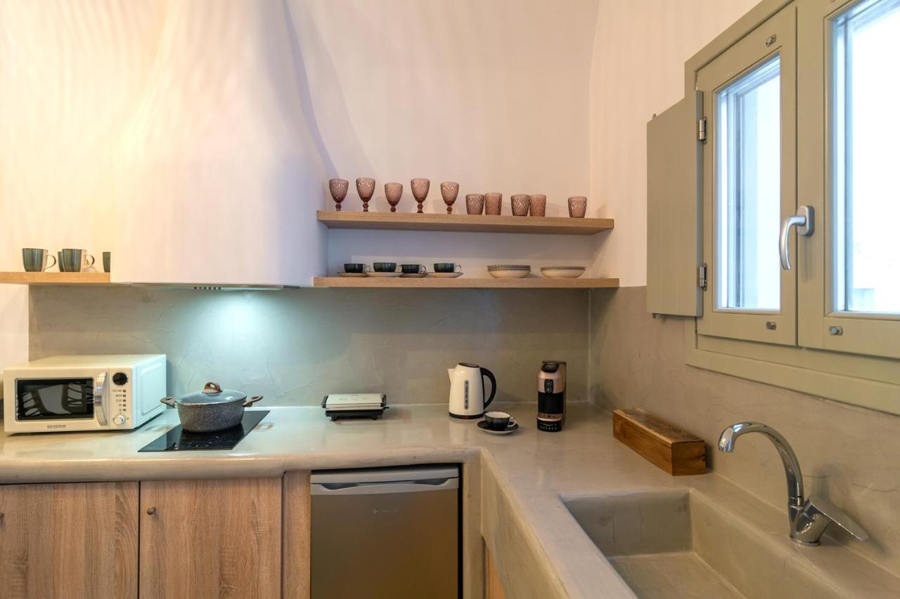Dolce Kamari (Santorini)