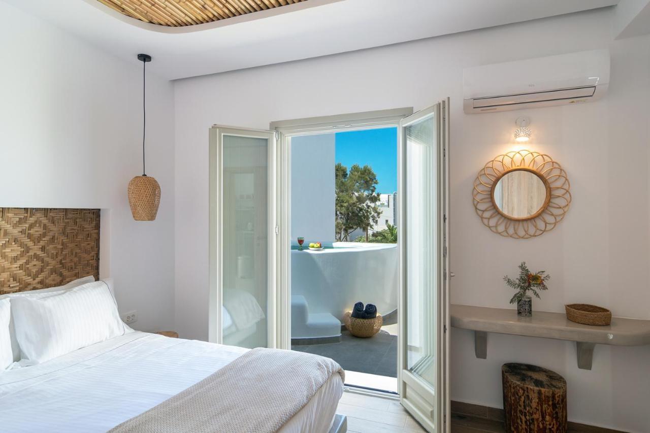Dolce Kamari (Santorini)