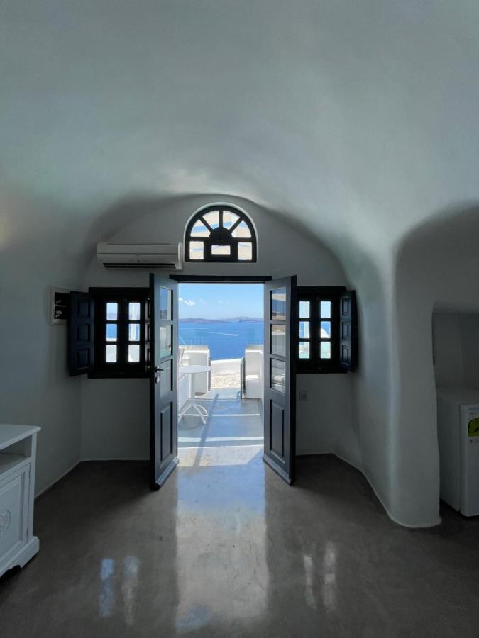 Apartment Collection Oia (Santorini)