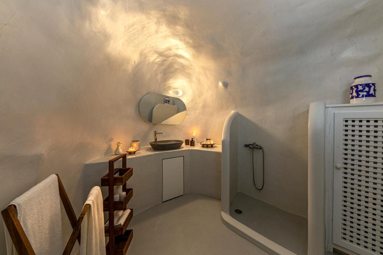 Villa White Cave By Caldera
